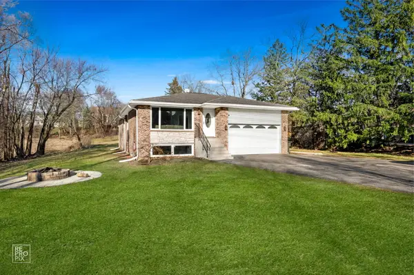 2072 Palatine Road, Inverness, IL 60067