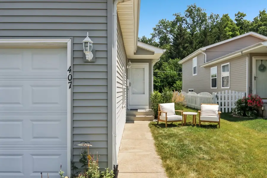 407 Grandview Drive, Round Lake Park, IL 60073 - #3
