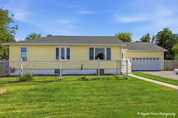 1513 12th Street, Waukegan, IL 60085
