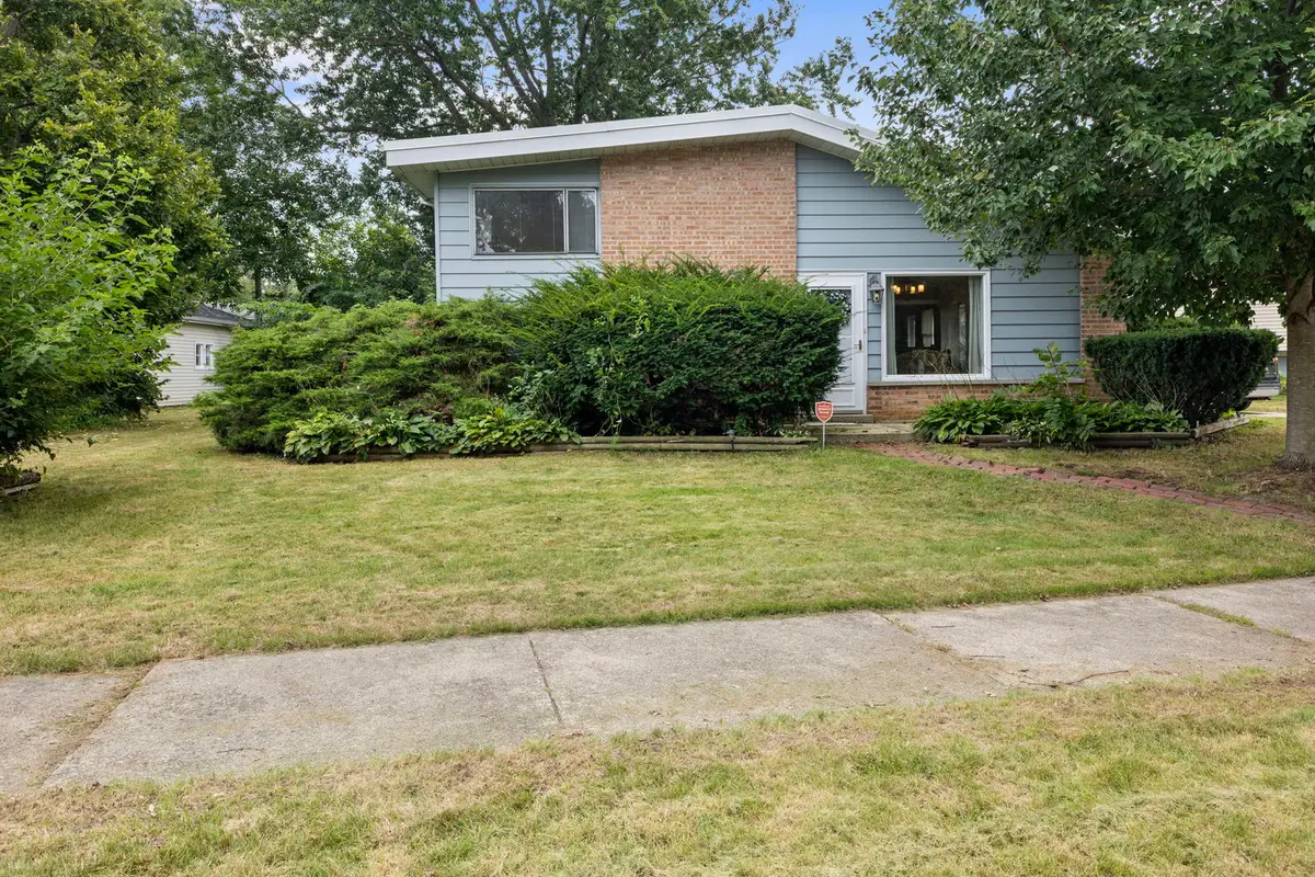 105 Willow Street, Park Forest, IL 60466 - #1