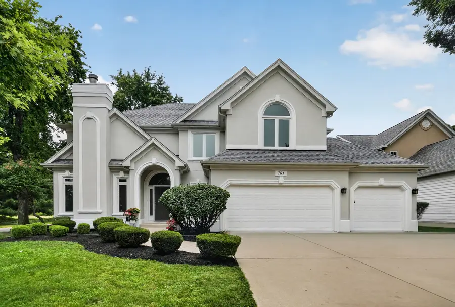 701 S Wilmette Avenue, Westmont, IL 60559 - #2