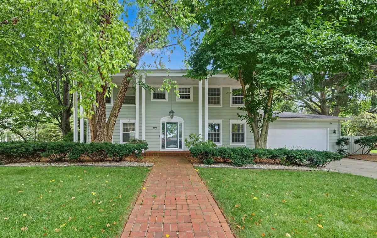 3217 Lakeshore, Champaign, IL 61822 - #1