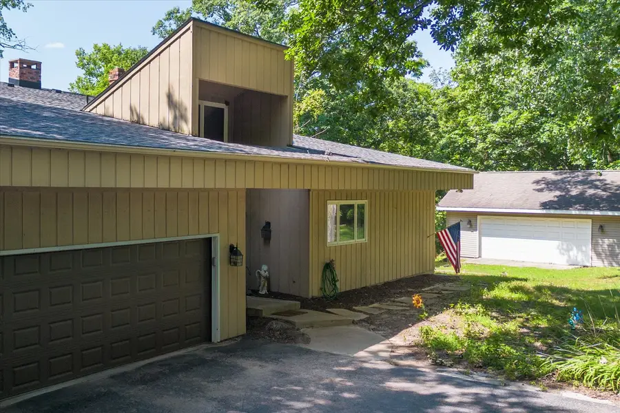 605 Sherwood Glen, Princeton, IL 61356 - #2