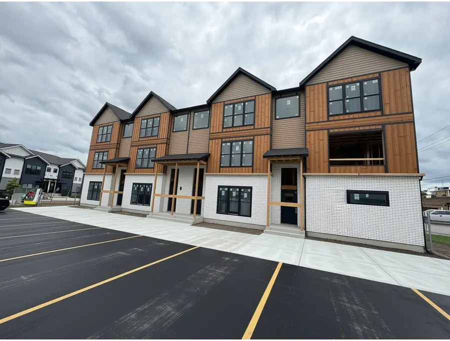540 N Seymour Avenue #D, Mundelein, IL 60060 - #2