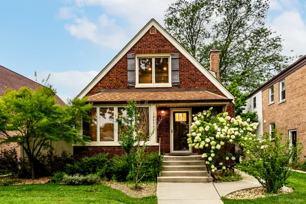 10444 S Troy Street, Chicago, IL 60655