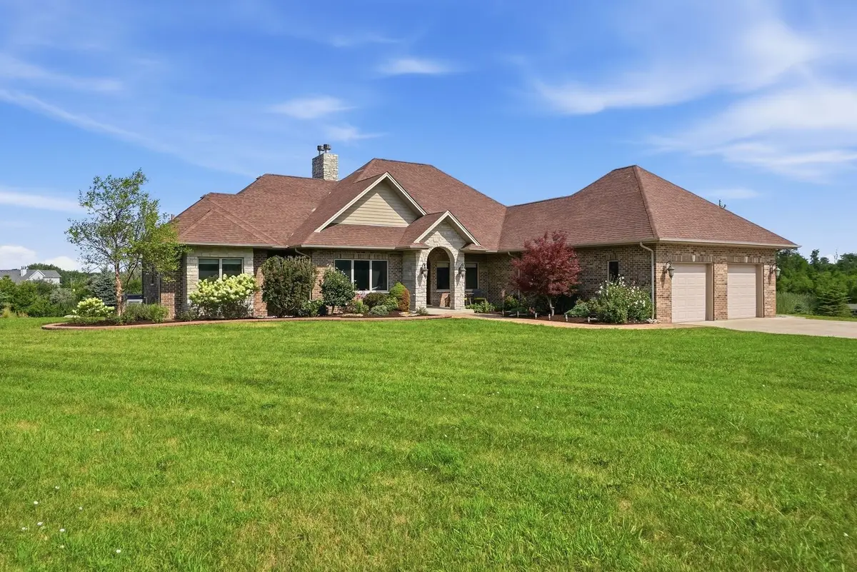 8545 S Kankakee Road, Gardner, IL 60424 - #1