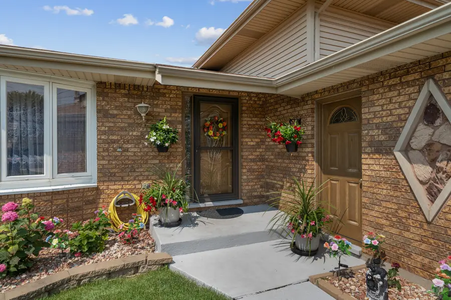 7288 W 83rd Street, Bridgeview, IL 60455 - #3