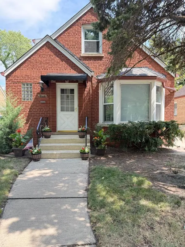 7119 N Merrimac Avenue, Chicago, IL 60646