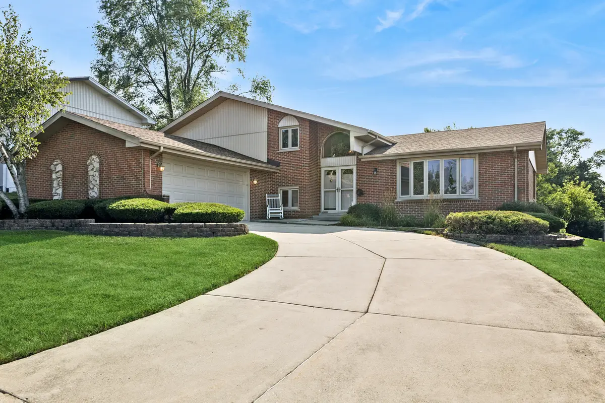 13520 Overland Trail, Orland Park, IL 60467 - #1