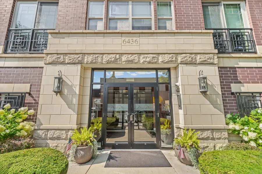 6436 Roosevelt Road #410, Oak Park, IL 60304 - #2