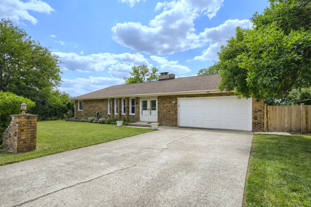 1701 Lynwood Lane, Crest Hill, IL 60403 - #1