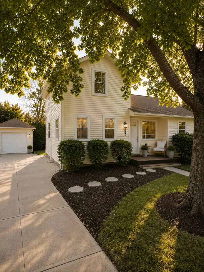 502 W Grant Highway, Marengo, IL 60152 - #1