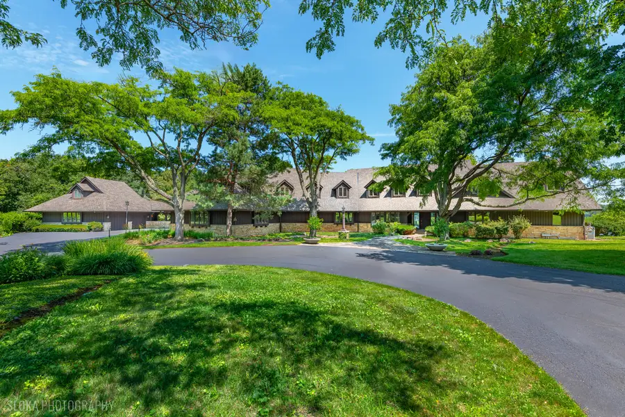 82 Hawley Woods Road, Barrington Hills, IL 60010 - #2