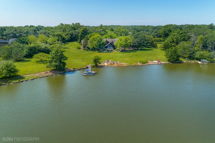 82 Hawley Woods Road, Barrington Hills, IL 60010 - #3