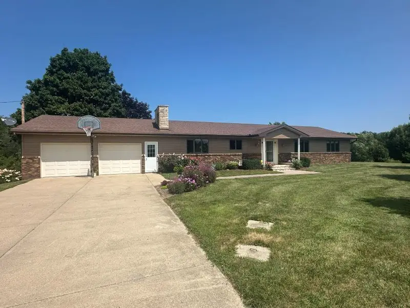 2688 252nd Street, De Witt, IA 52742 - #1