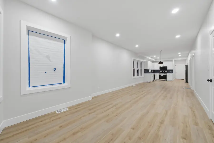 5840 S Artesian Avenue, Chicago, IL 60629 - #3