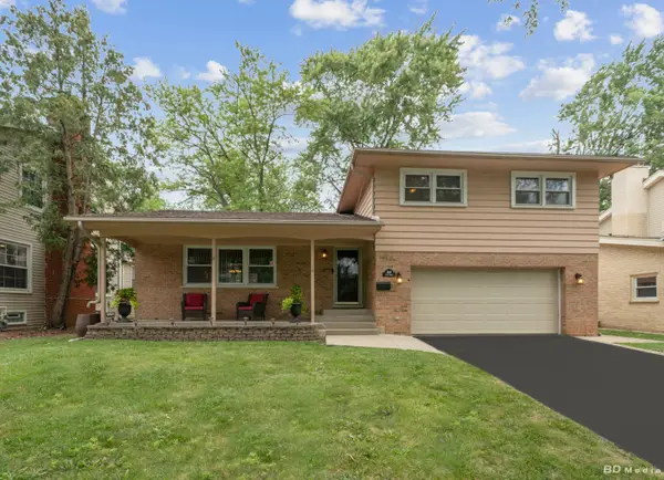 818 Elm Street, Flossmoor, IL 60422