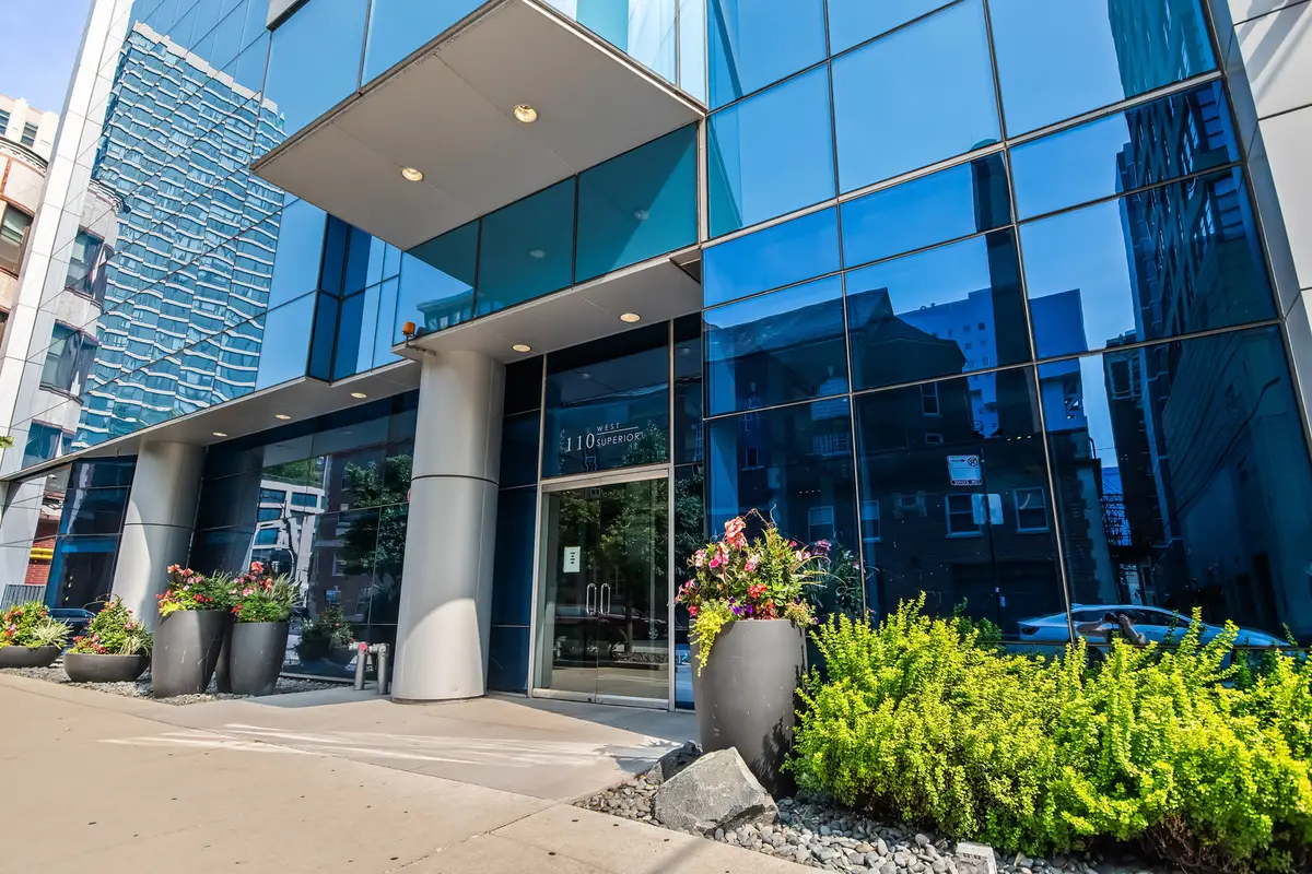 110 W Superior Street #1602, Chicago, IL 60654 - #1
