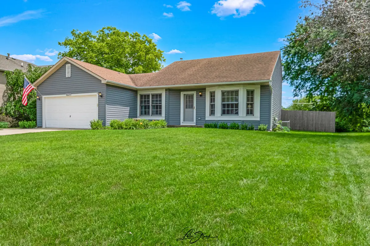 4609 W Glenbrook Trail, McHenry, IL 60050 - #1