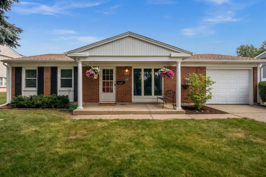 1217 Nippert Drive, Streamwood, IL 60107 - #2