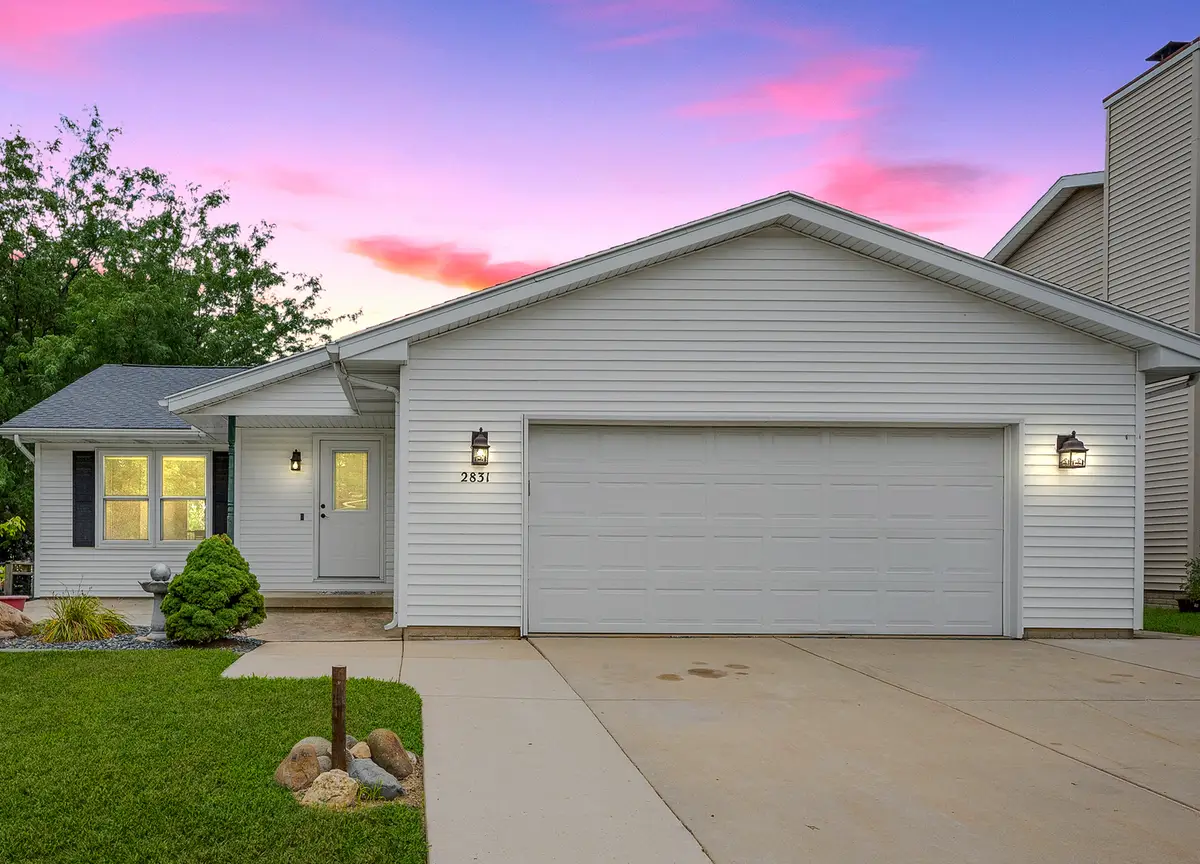 2831 Rutherford Drive, Bloomington, IL 61705 - #1