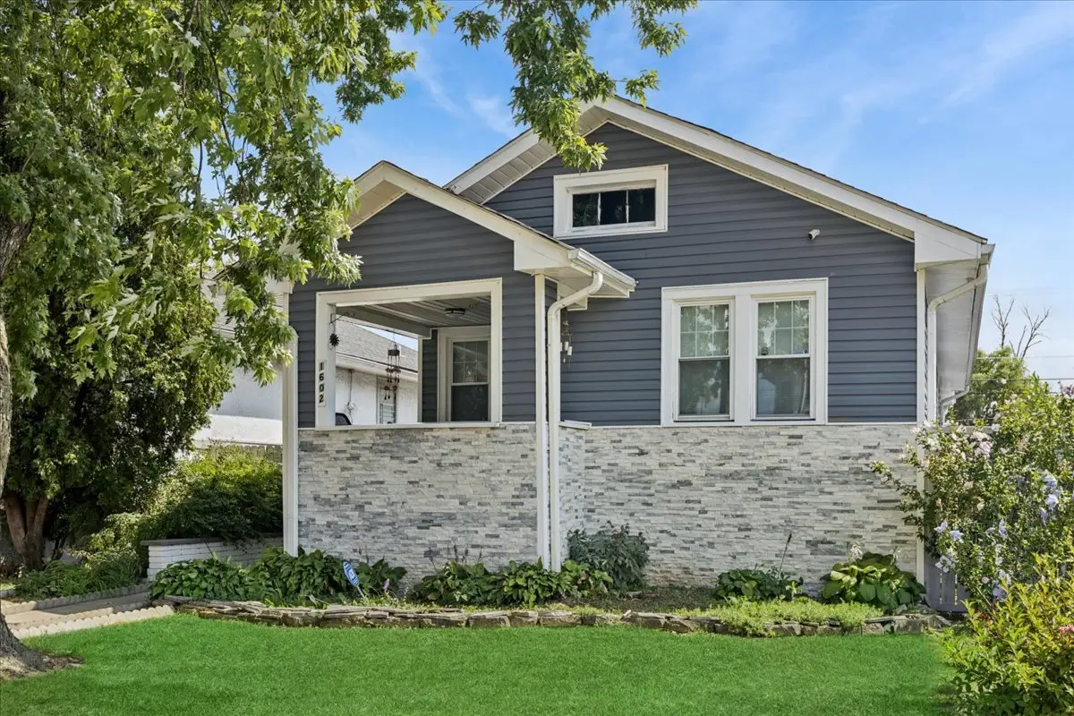 1602 Saint Charles Road, Maywood, IL 60153 - #1
