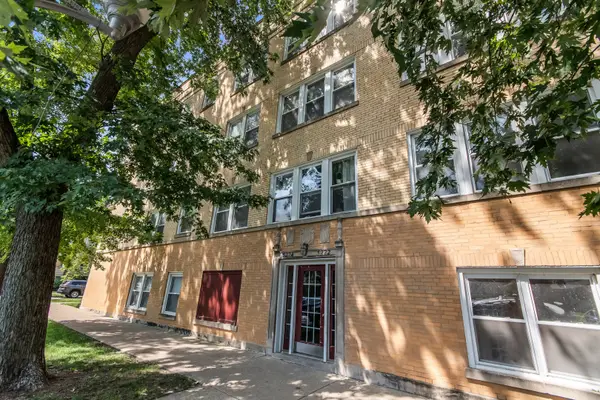 3222 W Berteau Avenue #1, Chicago, IL 60618