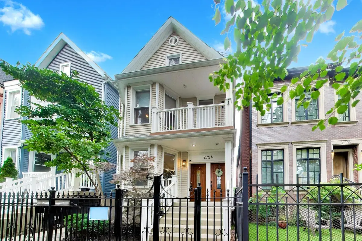 2724 N Marshfield Avenue, Chicago, IL 60614 - #1