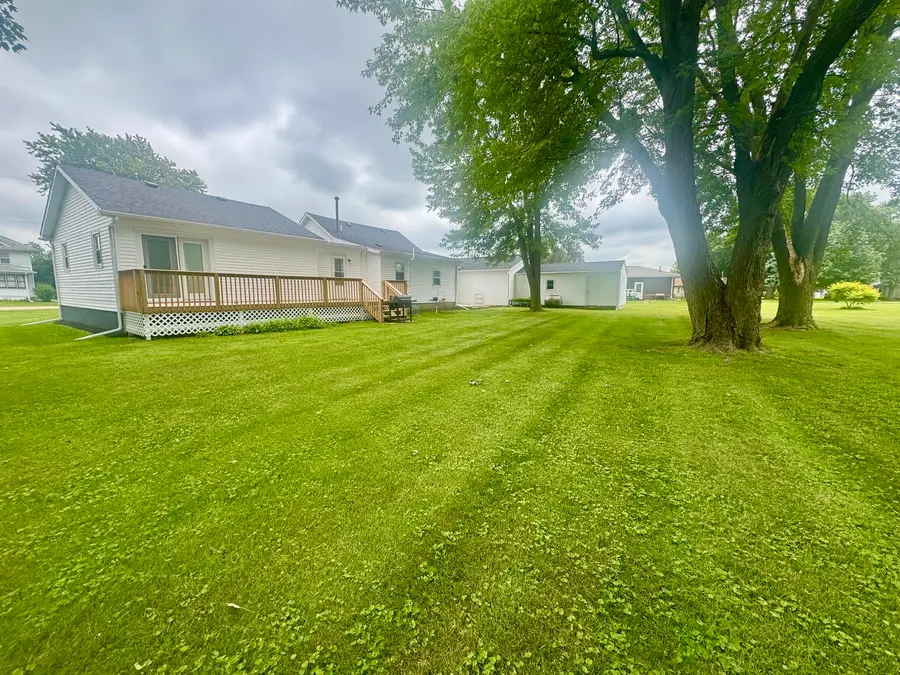 248 SE 3rd Street, Woodhull, IL 61490 - #2