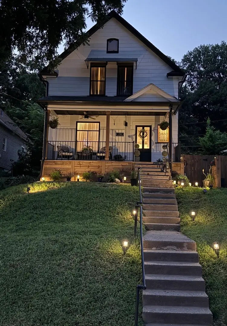 1718 W 9th Street, Davenport, IA 52804 - #2