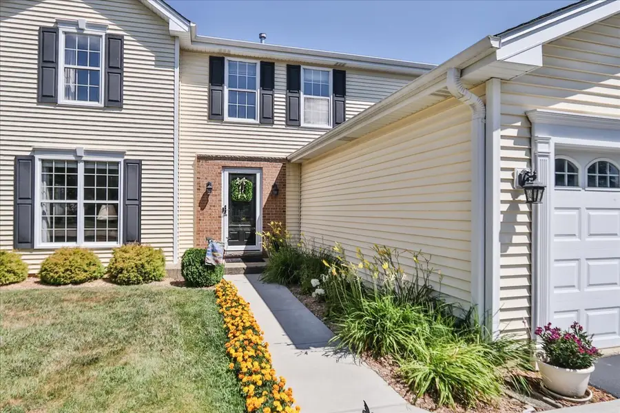 515 Shallow Cove Road, Lake Zurich, IL 60047 - #2