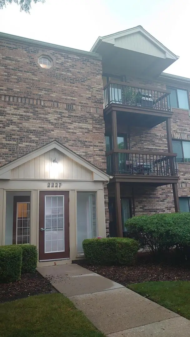 2227 W Nichols Road #E, Arlington Heights, IL 60004 - #1