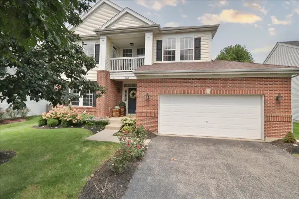 3112 Thunderbird Court W, Aurora, IL 60503