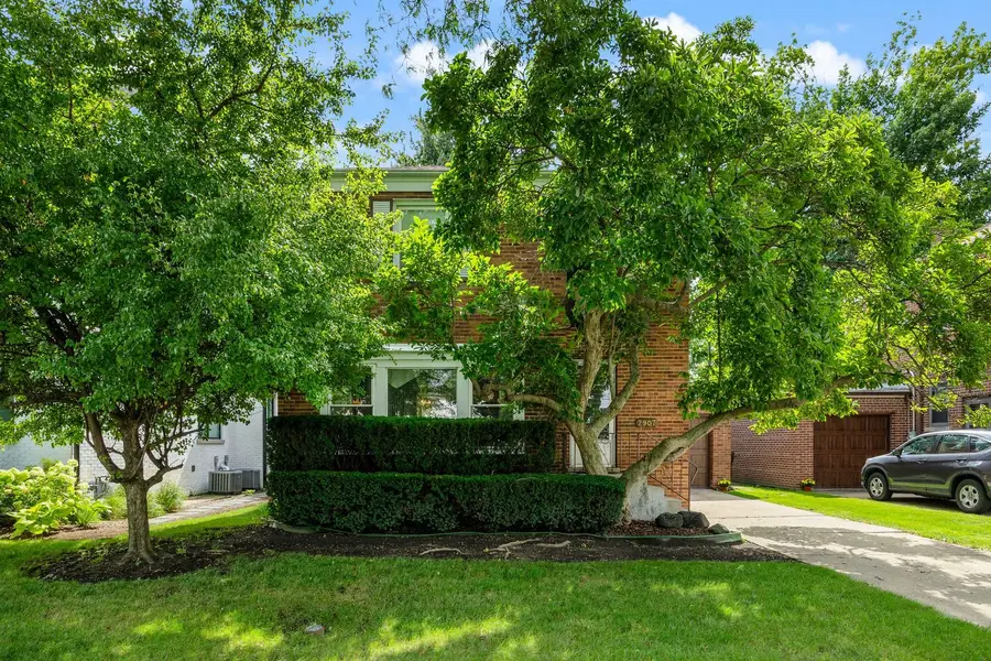 2907 W Bryn Mawr Avenue, Chicago, IL 60659 - #2