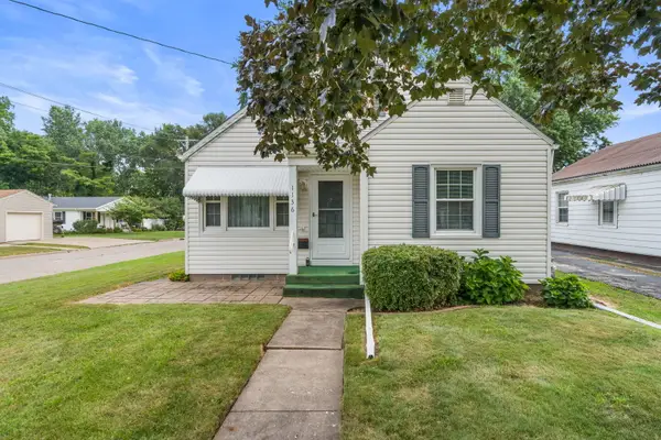 1136 53rd Street, Moline, IL 61265