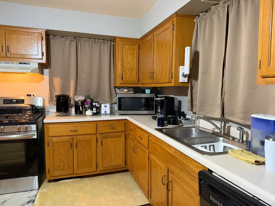 5507 Burwood Road, Oakwood Hills, IL 60013 - #2