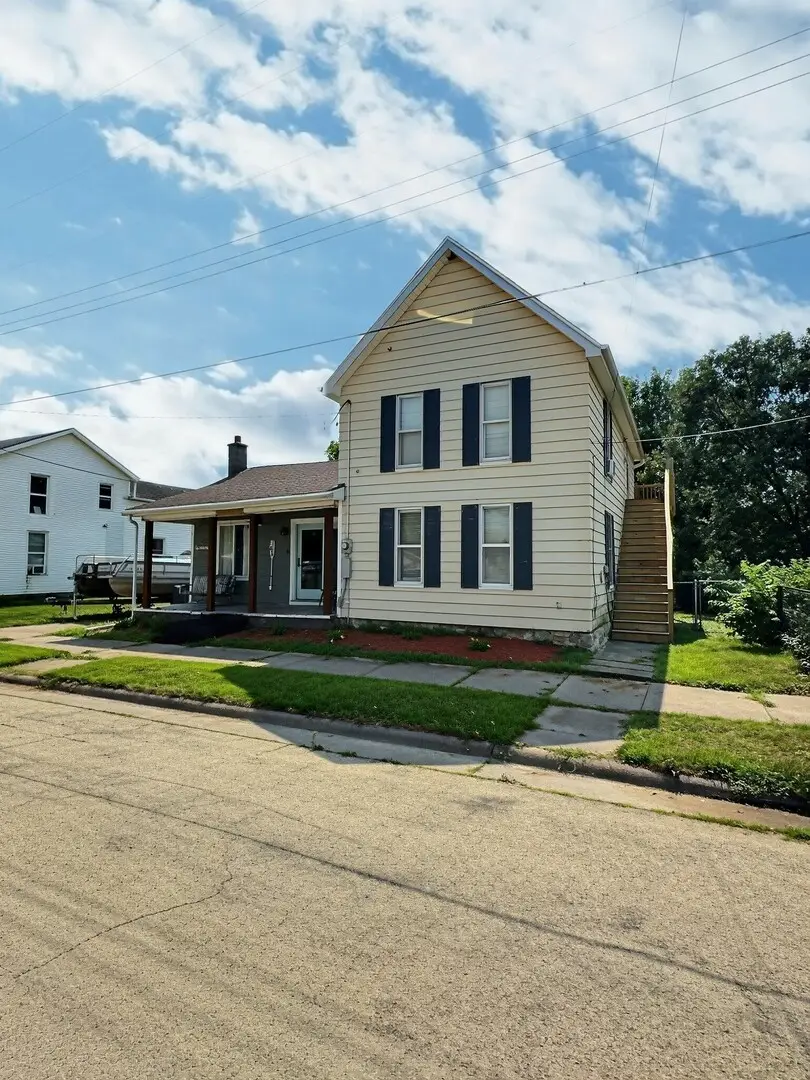 706 Pearl Street, Sabula, IA 52070 - #1