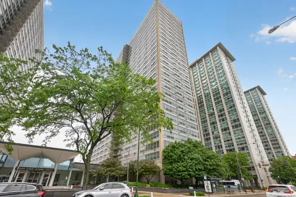 3550 N Lake Shore Drive #1925, Chicago, IL 60657