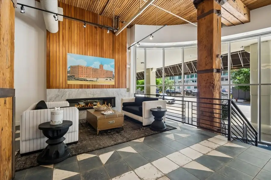 360 W Illinois Street #1F, Chicago, IL 60654 - #2