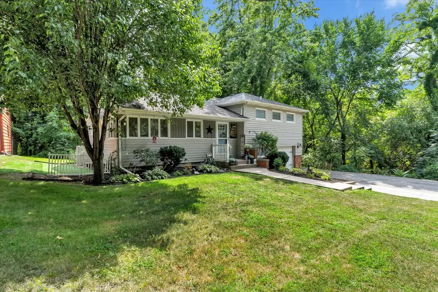 2720 31st Avenue, Rock Island, IL 61201 - #2