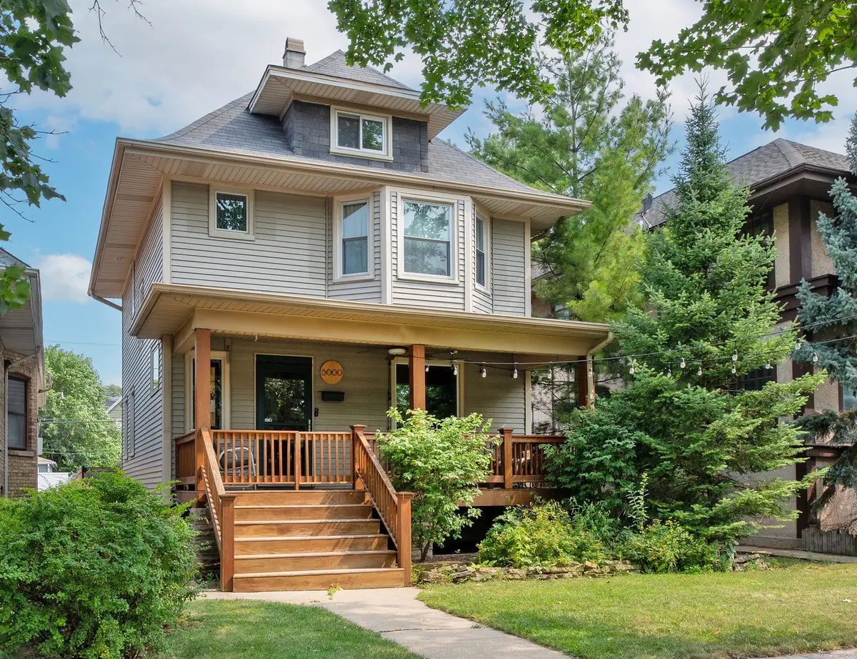 5000 W Berteau Avenue, Chicago, IL 60641 - #1