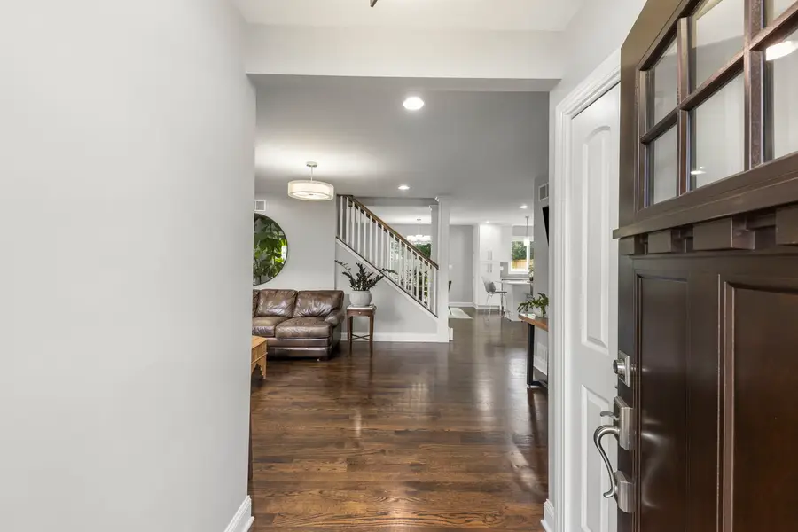 383 Elm Street, Glen Ellyn, IL 60137 - #2