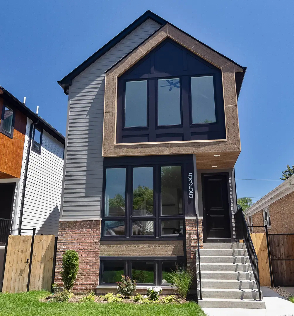 5355 N Melvina Avenue, Chicago, IL 60630 - #1