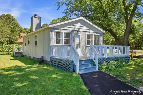 40525 N Marcus Street, Antioch, IL 60002