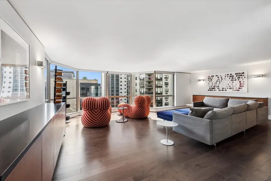 1310 N Ritchie Court #10AD, Chicago, IL 60610 - #2