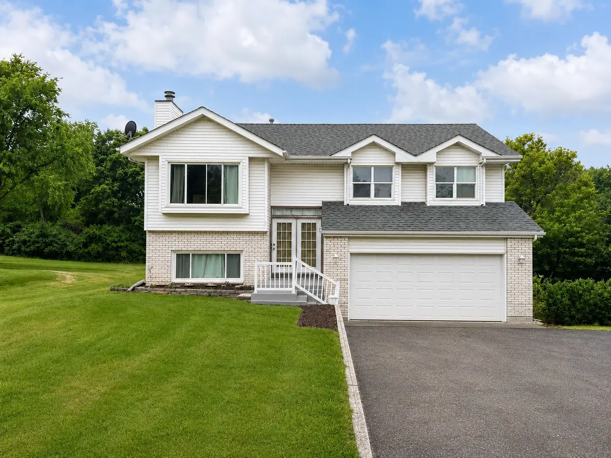 107 King Henry Road, Poplar Grove, IL 61065 - #1