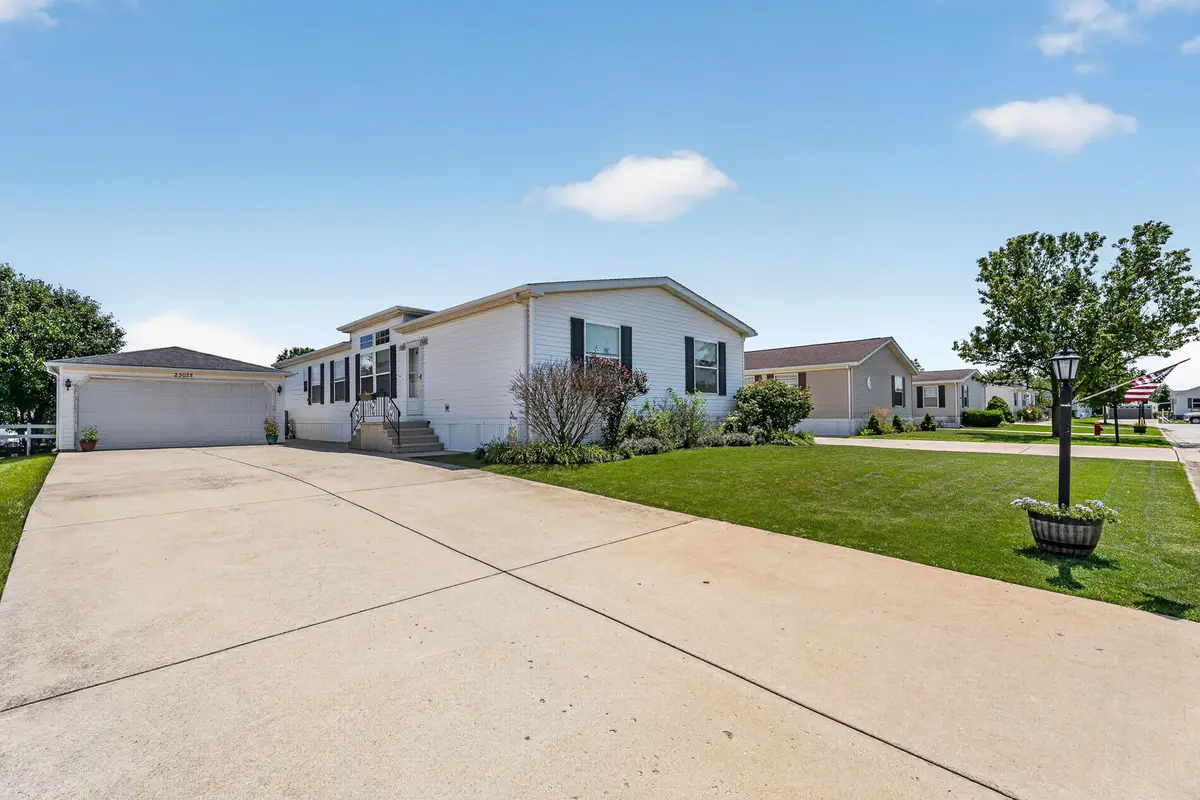 23025 Cog Hill Drive, Frankfort, IL 60423 - #1
