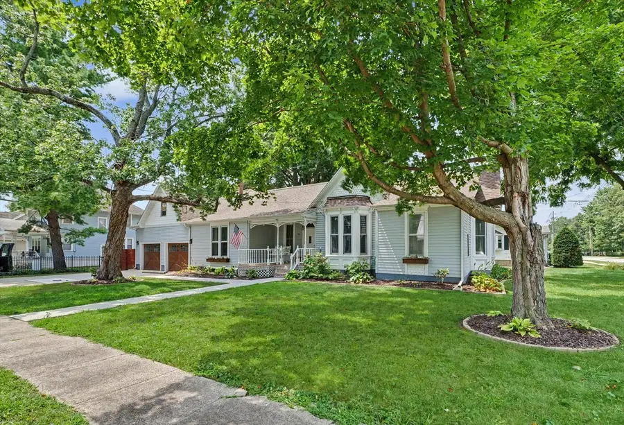 718 N Charter Street, Monticello, IL 61856 - #3