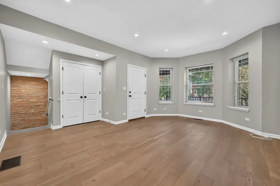 1507 W Hollywood Avenue, Chicago, IL 60660 - #3