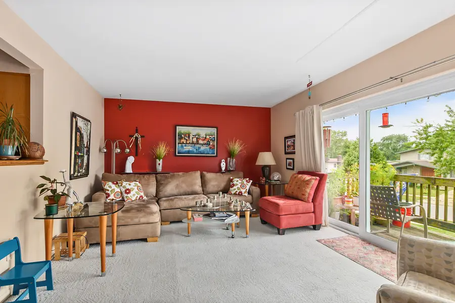 539 N Pleasant Drive #2C, Glenwood, IL 60425 - #3